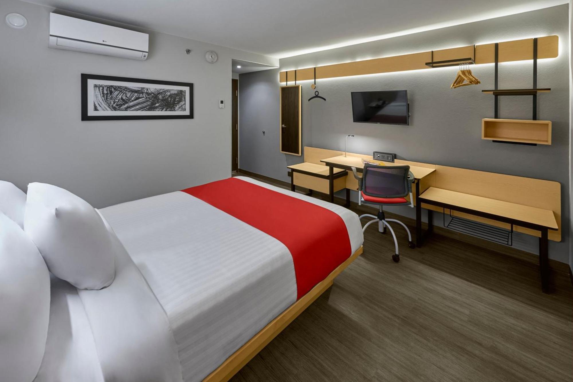 City Express By Marriott Ciudad Victoria Exterior photo