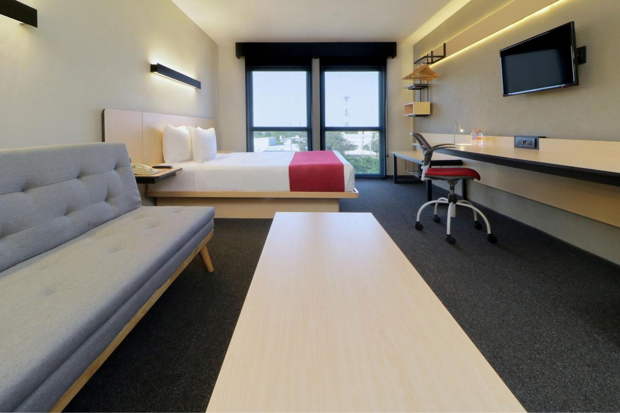 City Express By Marriott Ciudad Victoria Exterior photo