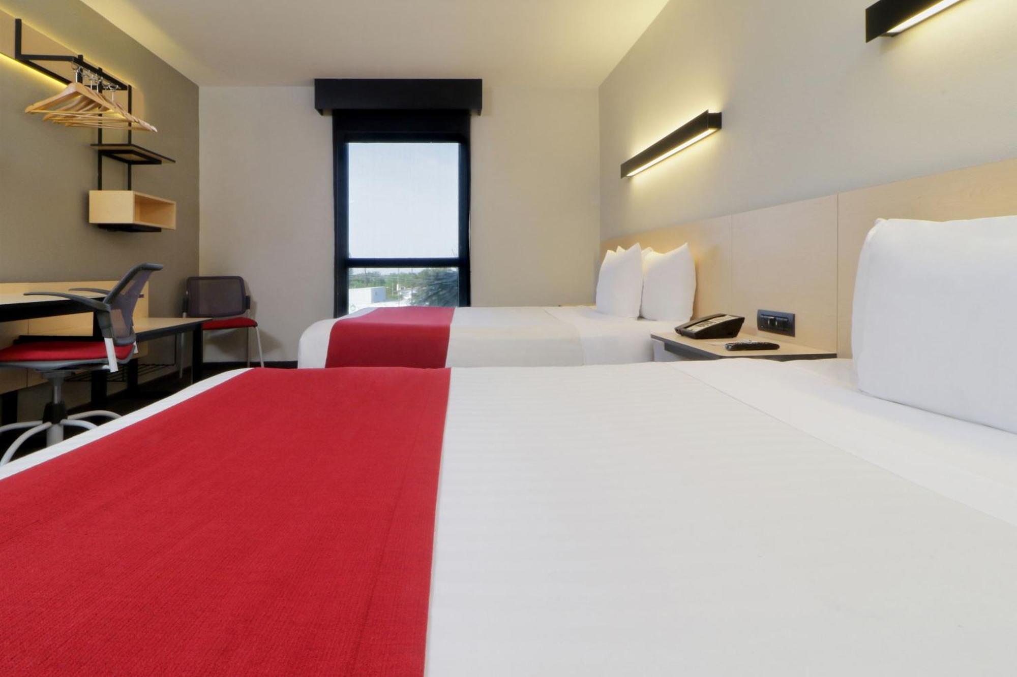 City Express By Marriott Ciudad Victoria Exterior photo