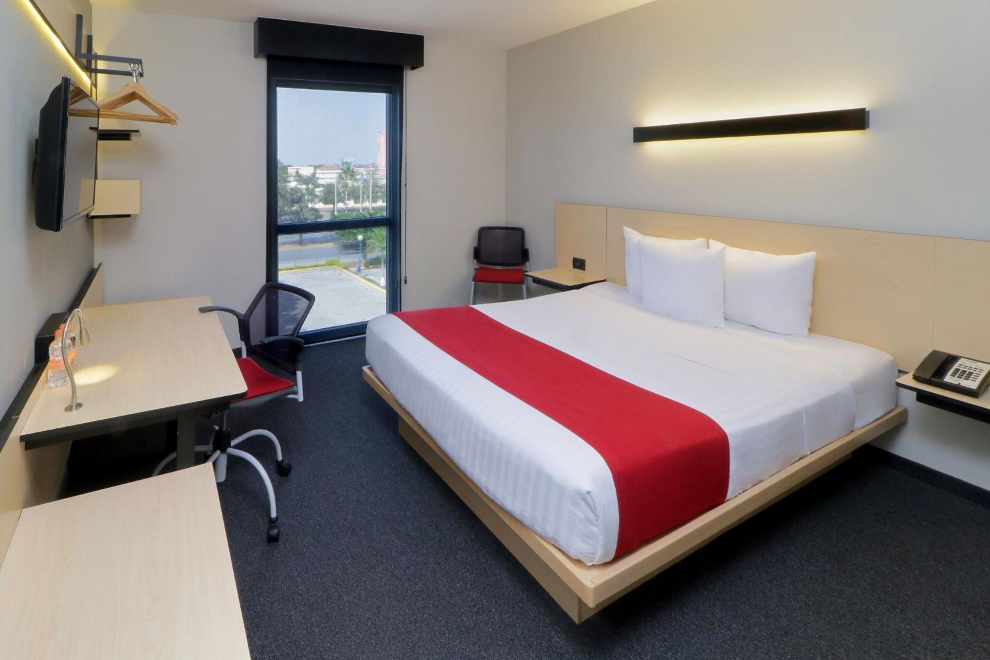 City Express By Marriott Ciudad Victoria Exterior photo