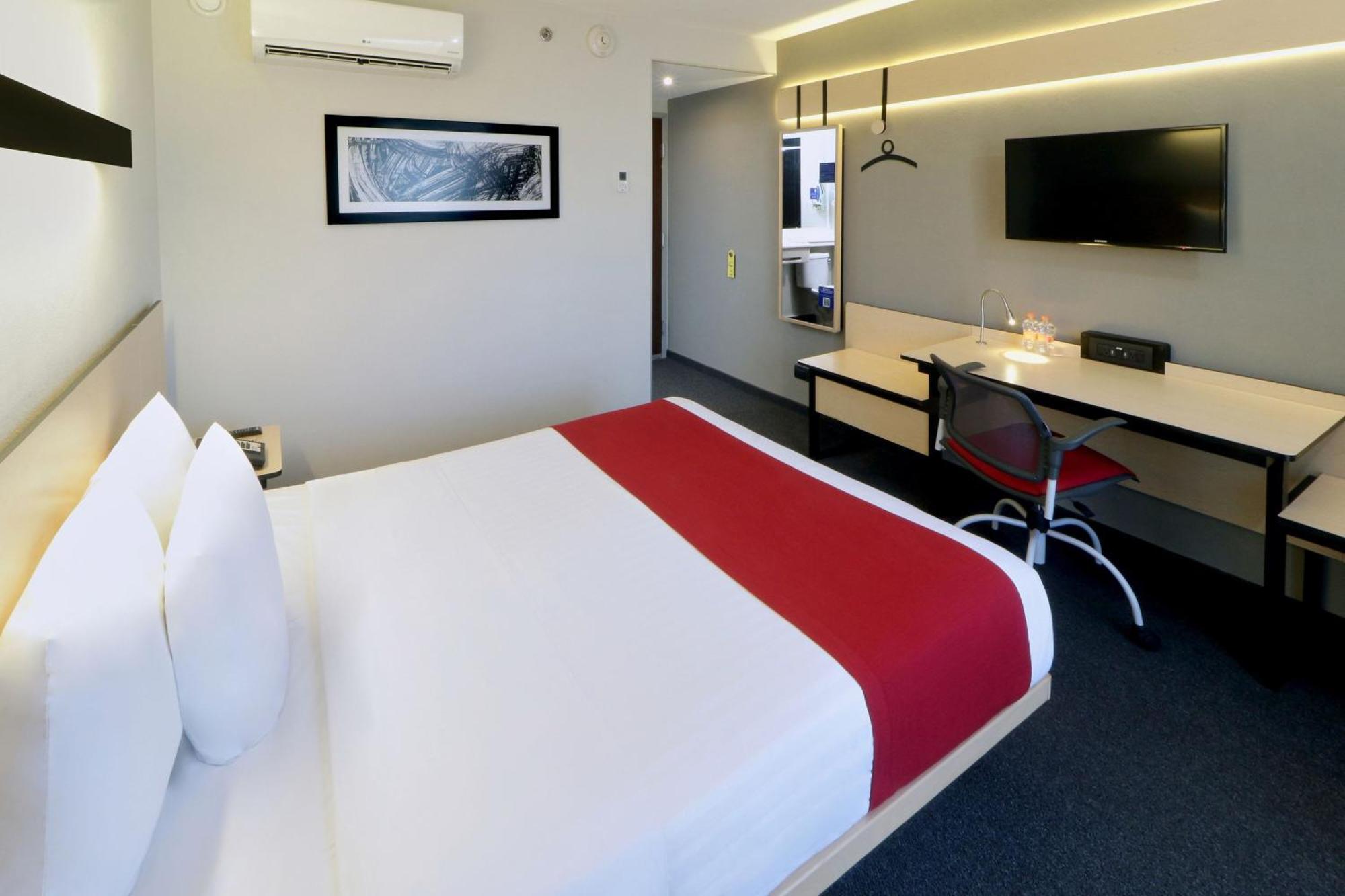 City Express By Marriott Ciudad Victoria Exterior photo